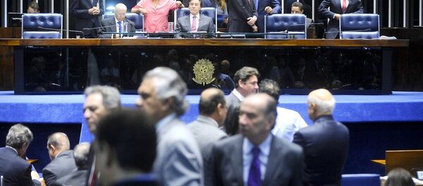 Plenário do Senado na sessão deliberativa extraordinária para votar indicação de Alexandre de Moraes para ser ministro STF - Sputnik Brasil