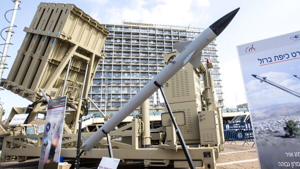 Sistema antiaéreo israelense conhecido como Cúpula de Ferro (imagem referencial) - Sputnik Brasil
