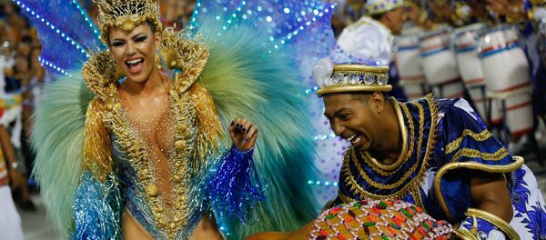 União da Ilha trouxe os inquices (o mesmo que orixás nos camdomblés de Angola e do Congo) para a avenida do samba - Sputnik Brasil