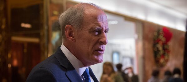 Dan Coats, novo Diretor de Inteligência Nacional dos EUA no lobby da Trump Tower, em Nova York (arquivo) - Sputnik Brasil