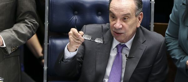 O senador Aloysio Nunes preside sessão extraordinária para votar medidas provisórias - Sputnik Brasil