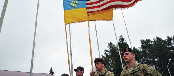 Instrutores dos EUA chegam à Ucrânia - Sputnik Brasil