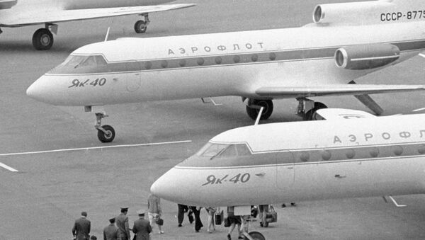 Avião Yak-40 no aeroporto de Osh, 11 de maio de 1974 - Sputnik Brasil