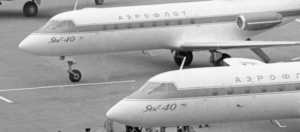 Avião Yak-40 no aeroporto de Osh, 11 de maio de 1974 - Sputnik Brasil