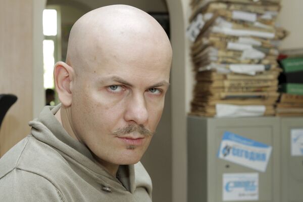 O jornalista Oles Buzina em outubro de 2012 - Sputnik Brasil