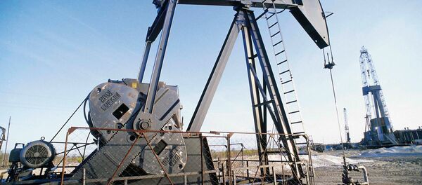 Poço de petróleo Poço de petróleo - Sputnik Brasil