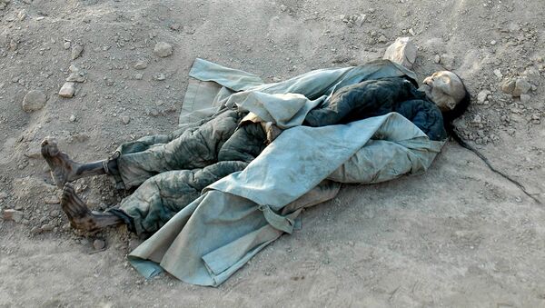 Um dos seis corpos bem preservados desenterrado durante os trabalhos de construção em Turfan, região de Xinjiang, China, 05 de janeiro de 2009 - Sputnik Brasil