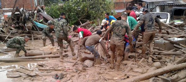 Fortes chuvas causam tragédia na Colômbia Fortes chuvas causam tragédia na Colômbia - Sputnik Brasil