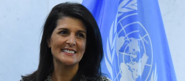A representante permanente dos EUA junto à ONU Nikki Haley - Sputnik Brasil