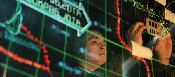 Soldado da Força de Defesa Antiaérea russa no painel de controle de tiro na região de Moscou - Sputnik Brasil