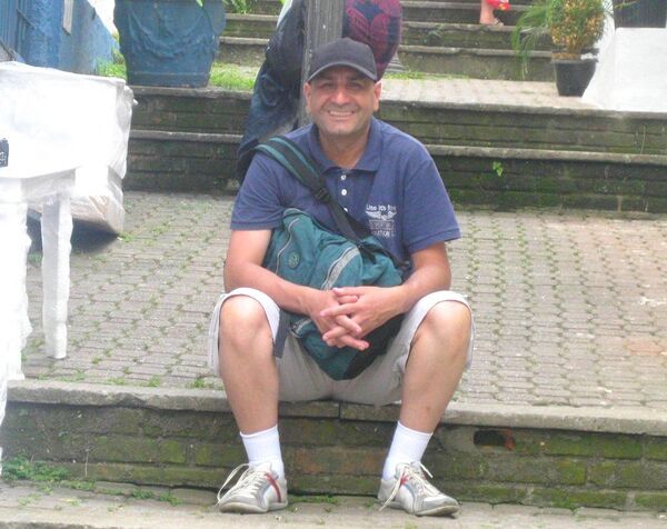 O antropólogo sírio diz que os brasileiros recebem muito bem o refugiado, mas o governo precisa dar mais apoio quanto a trabalho, saúde e escola - Sputnik Brasil