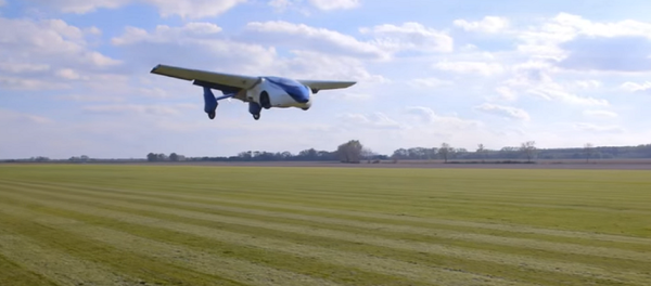 O carro voador Flying Car 3.0 da empresa eslovaca AeroMobil - Sputnik Brasil