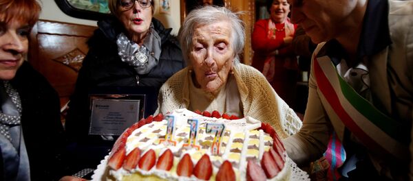 Mulher mais velha do mundo Emma Morano - Sputnik Brasil