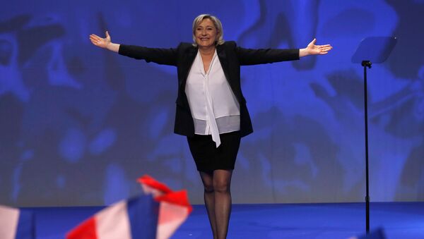 Candidata francesa pela Frente Nacional, Marine Le Pen - Sputnik Brasil
