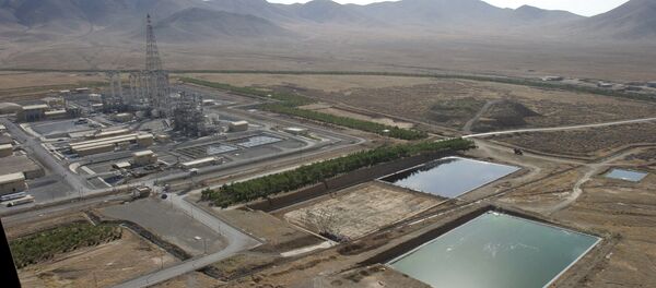 Vista geral do reator de água pesada na cidade iraniana de Arak - Sputnik Brasil