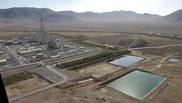 Vista geral do reator de água pesada na cidade iraniana de Arak - Sputnik Brasil