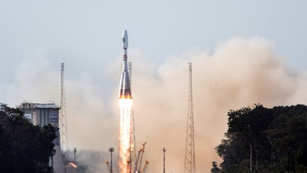 Russische Sojus-Trägerrakete am Raumbahnhof Kourou in Französisch-Guayana - Sputnik Brasil