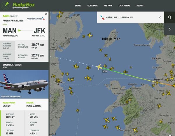 Rota do voo AA211 mostra momento em que o avião teve problemas e decidiu retornar ao Reino Unido - Sputnik Brasil