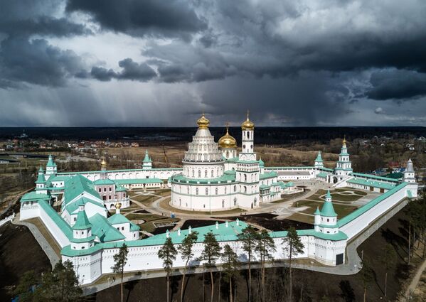 Mosteiro da Ressurreição de Novo Jerusalém, um mosteiro ortodoxo russo localizado na região de Moscou - Sputnik Brasil