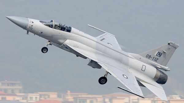 Thunder JF-17 (modelo anterior) - Sputnik Brasil