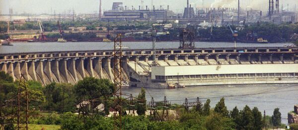 Vista da usina hidrelétrica no rio Dniepre - Sputnik Brasil