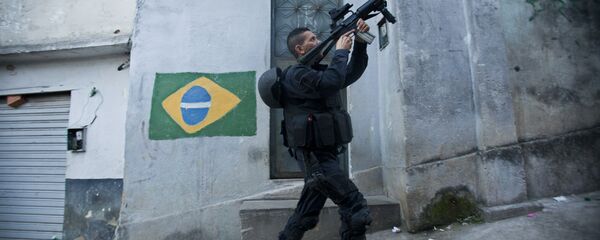 Um policial de elite da BOPE, Rio de Janeiro, foto de arquivo - Sputnik Brasil