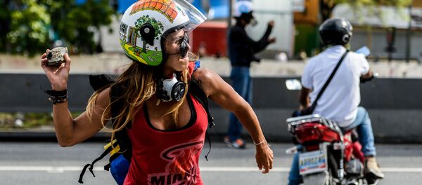 Protestos antigovernamentais em Caracas, Venezuela - Sputnik Brasil