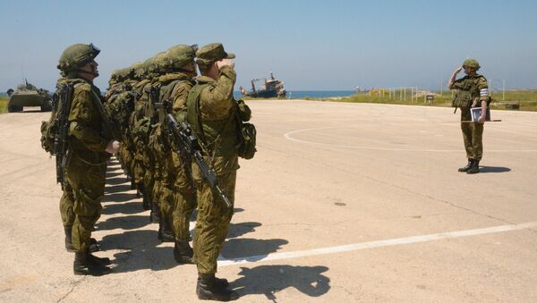 Os marinhos russos e sírios participam dos exercícios militares conjuntos no porto sírio de Tartus. - Sputnik Brasil