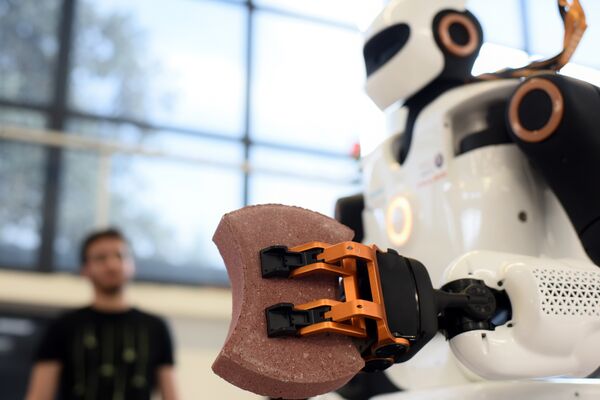 Cientistas avisam que humanidade não será capaz de controlar máquinas superinteligentes - Sputnik Brasil