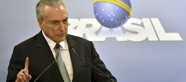 O presidente do Brasil, Michel Temer, fala no Palácio do Planalto em 18 de maio de 2017 - Sputnik Brasil