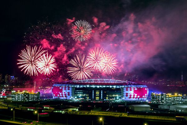 Fogos de artificio por ocasião da vitória do clube Spartak no Campeonato Russo de Futebol - Sputnik Brasil
