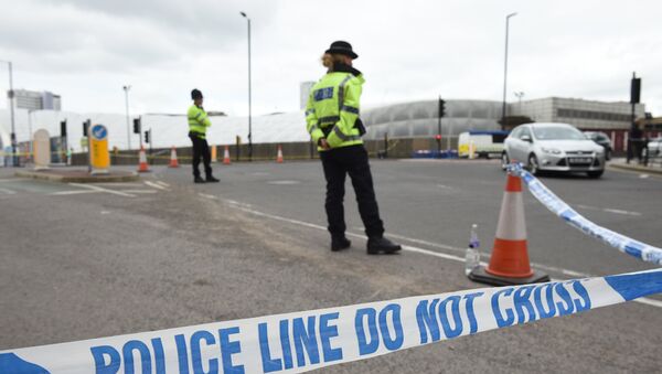 Polícia isola área um dia após um grande atentado na Manchester Arena, noroeste da Inglaterra, em 22 de maio de 2017 - Sputnik Brasil