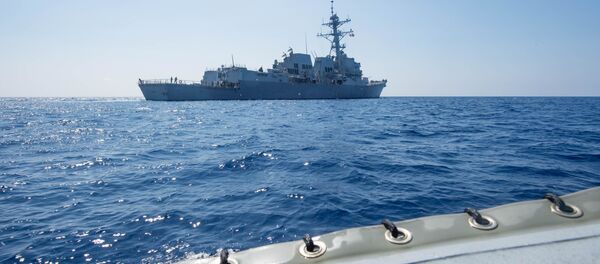 O destróier dos EUA USS Dewey - Sputnik Brasil