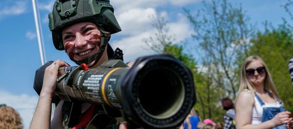 Exposição militar na Lituânia - Sputnik Brasil