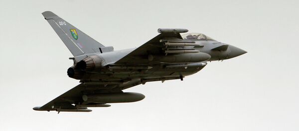 Caça Typhoon da Força Aérea britânica (foto de arquivo) Caça Typhoon da Força Aérea britânica (foto de arquivo) - Sputnik Brasil