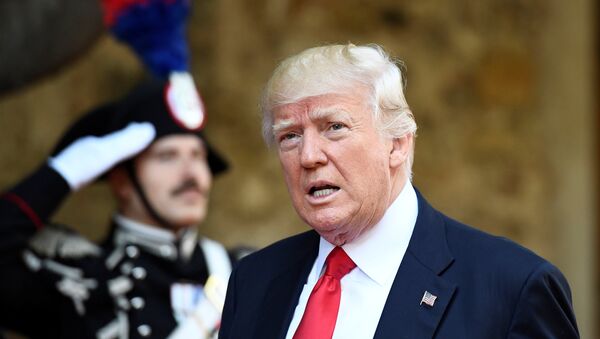 Presidente dos EUA, Donald Trump, durante a cúpula do G7, 27 de maio de 2017 - Sputnik Brasil