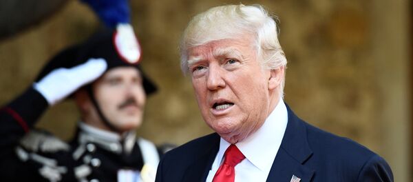 Presidente dos EUA, Donald Trump, durante a cúpula do G7, 27 de maio de 2017 - Sputnik Brasil