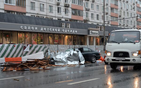 Forte tempestade provoca mortes e feridos em Moscou, 29 de maio de 2017 - Sputnik Brasil