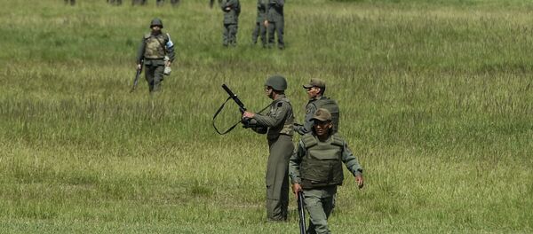 Militares na base área de Francisco de Miranda, Caracas, foto de arquivo Militares na base área de Francisco de Miranda, Caracas, foto de arquivo - Sputnik Brasil