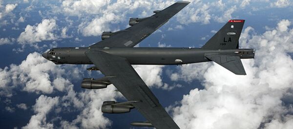 Bombardeiro estratégico B-52 da Força Aérea dos EUA - Sputnik Brasil