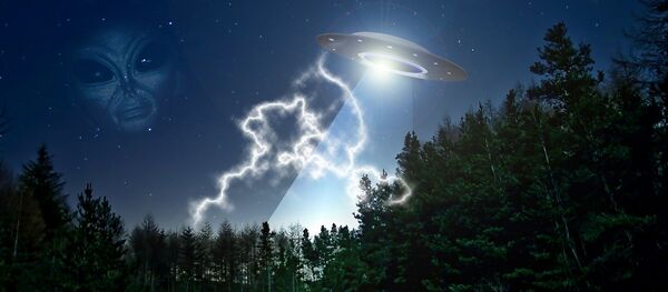 OVNI (ilustração artística) - Sputnik Brasil