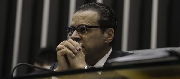Henrique Eduardo Alves durante uma Sessão extraordinária da Câmara dos Deputados - Sputnik Brasil