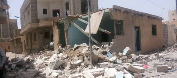 Consequências do bombardeio em Sanaa, capital do Iêmen - Sputnik Brasil