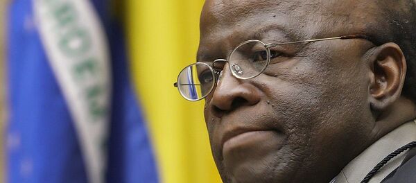 Ex-ministro Joaquim Barbosa diz que não vai comentar o caso Ex-ministro Joaquim Barbosa diz que não vai comentar o caso - Sputnik Brasil