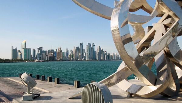 Buildings are seen from across the water in Doha, Qatar June 5, 2017. - Sputnik Brasil