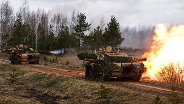Mídia chinesa revela vantagens do tanque russo T-14 Armata sobre M1 Abrams dos EUA Mídia chinesa revela vantagens do tanque russo T-14 Armata sobre M1 Abrams dos EUA - Sputnik Brasil