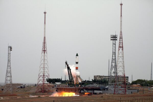 Em 14 de junho, o veículo de lançamento Soyuz-2.1a com a nave espacial de carga Russian Progress MS-06 a bordo foi lançado com sucesso a partir do bloco de lançamento №31 do Cosmodrome de Baikonur. O ancoradouro da nave espacial de carga com a ISS . A carga SC Progress MS entregará em mais de 2,5 ton de suprimentos diferentes, como equipamentos científicos, componentes propulsores, refeições, efeitos pessoais e nano-satélites. - Sputnik Brasil