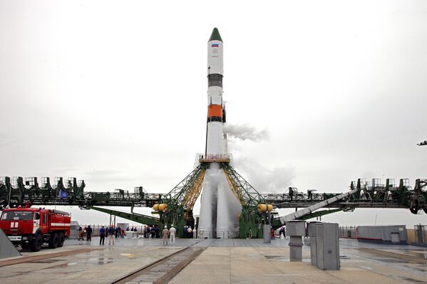 Em 14 de junho, o veículo de lançamento Soyuz-2.1a com a nave espacial de carga Russian Progress MS-06 a bordo foi lançado com sucesso a partir do bloco de lançamento №31 do Cosmodrome de Baikonur. O ancoradouro da nave espacial de carga com a ISS . A carga SC Progress MS entregará em mais de 2,5 ton de suprimentos diferentes, como equipamentos científicos, componentes propulsores, refeições, efeitos pessoais e nano-satélites. - Sputnik Brasil