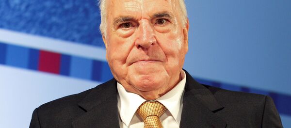 Ex-chanceler da Alemanha Helmut Kohl Ex-chanceler da Alemanha Helmut Kohl - Sputnik Brasil
