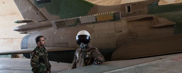 Su-22 da Força Aérea Síria, arquivo - Sputnik Brasil